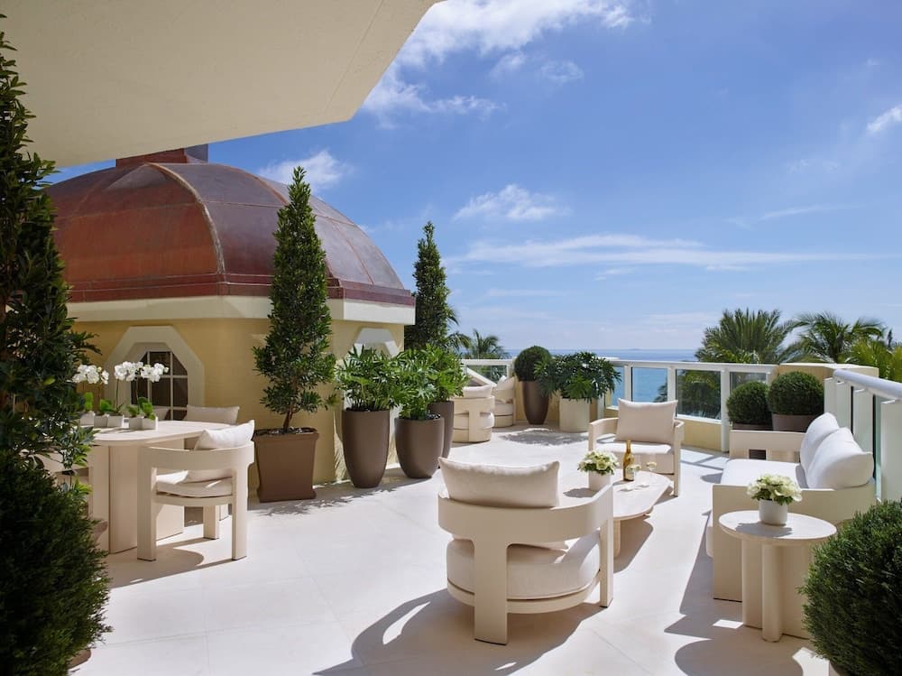 Acqualina Resort & Residences On The Beach accommodation