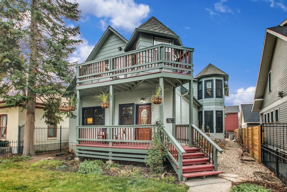 Hyde Park Family Retreat accommodation