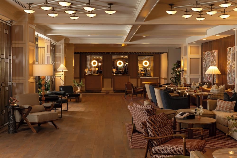 Hutton Hotel accommodation