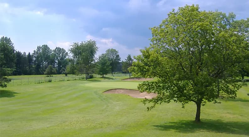 Lyndhurst Golf Club — golf in Ontario
