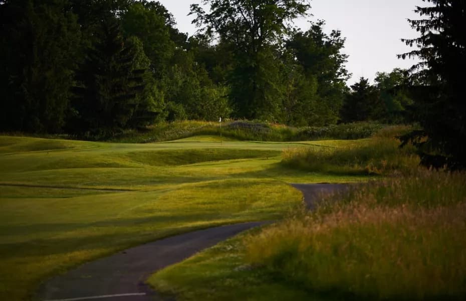 Royal Niagara Golf Club: Iron Bridge Course — photo 3