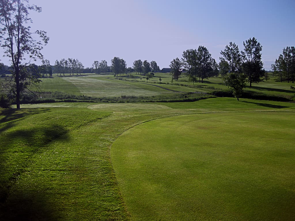 Briar Fox Golf & Country Club — photo 1