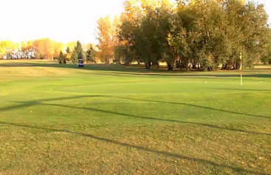 Canora Golf & Country Club golf course in 333 Canora Ave, Canora, Saskatchewan, S0A 0L0