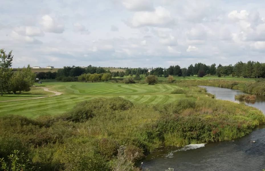 Chinook Golf Course golf course in 663 6 Ave SE, Swift Current, Saskatchewan, Canada, S9H 3P6