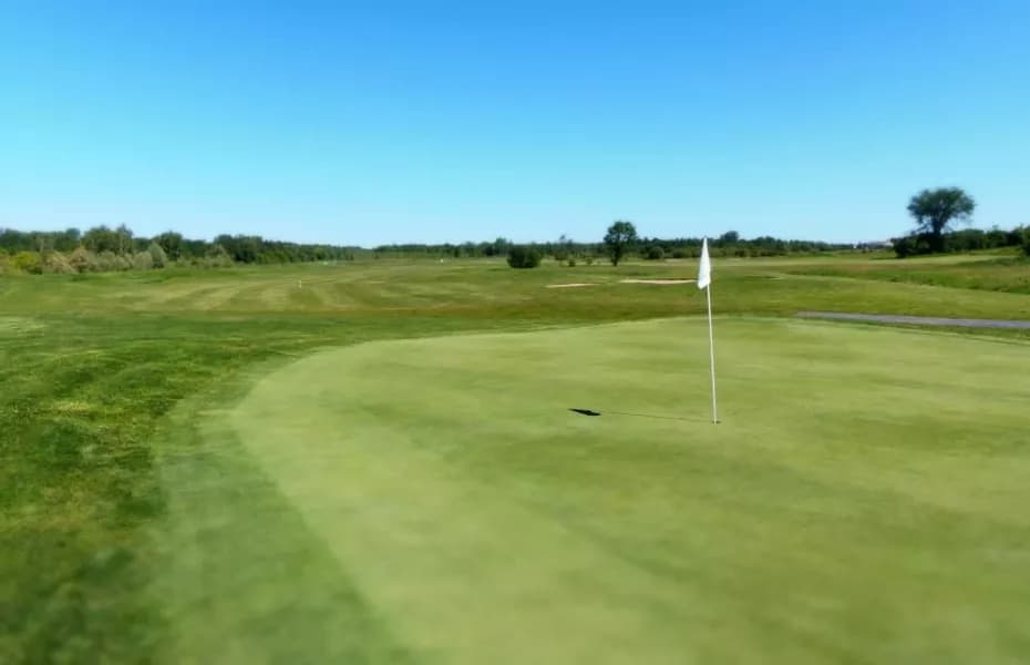 Cloverdale Links — photo 1