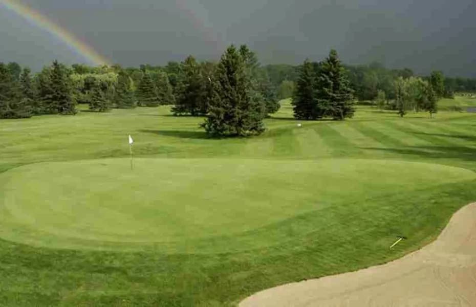 Colonnade Golf & Country Club — photo 1