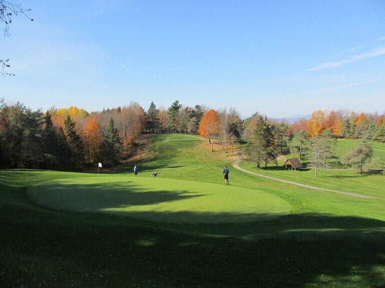 Club de Golf Dufferin Heights — photo 1
