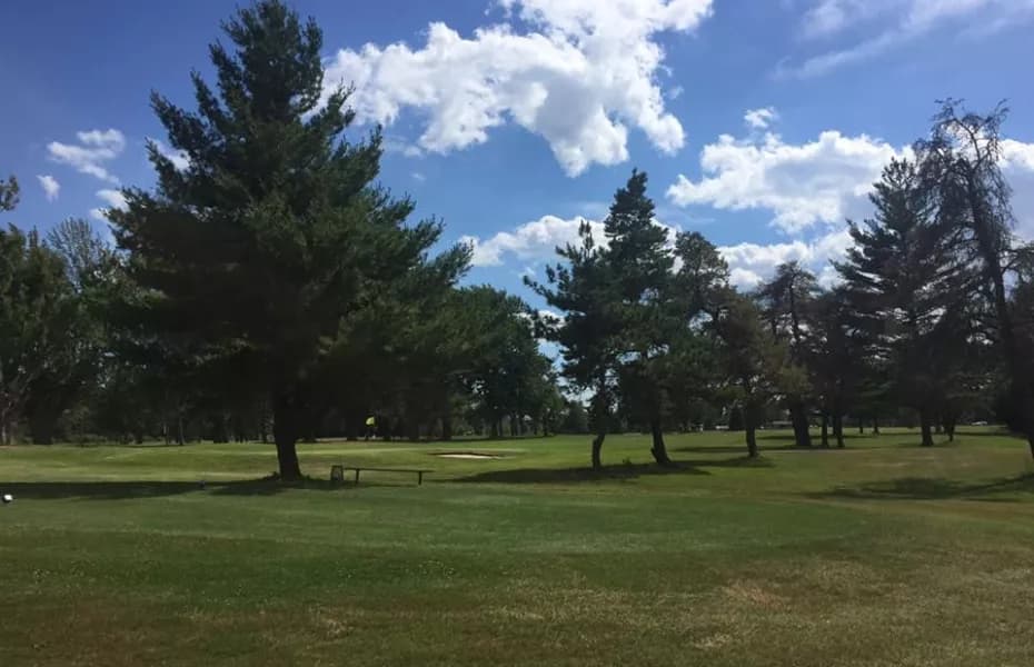 Dunnville Golf Club — photo 1