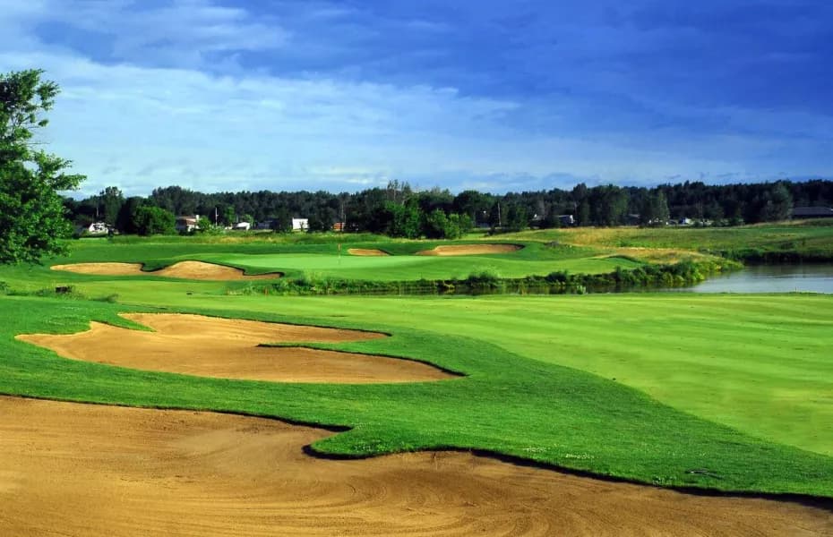 Greyhawk Golf Club- Talon — photo 1
