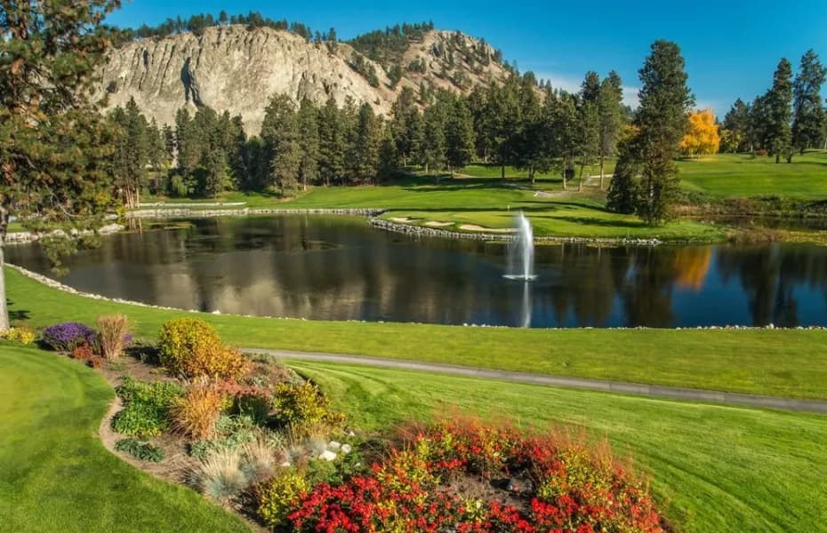 Kelowna Golf & Country Club golf course in 1297 Glenmore Drive , Kelowna, British Columbia, V1Y 4P4
