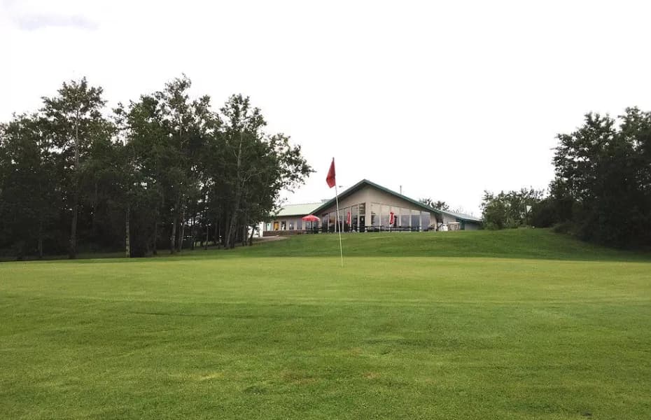 Lashburn Town & Country Club — golf in Saskatchewan