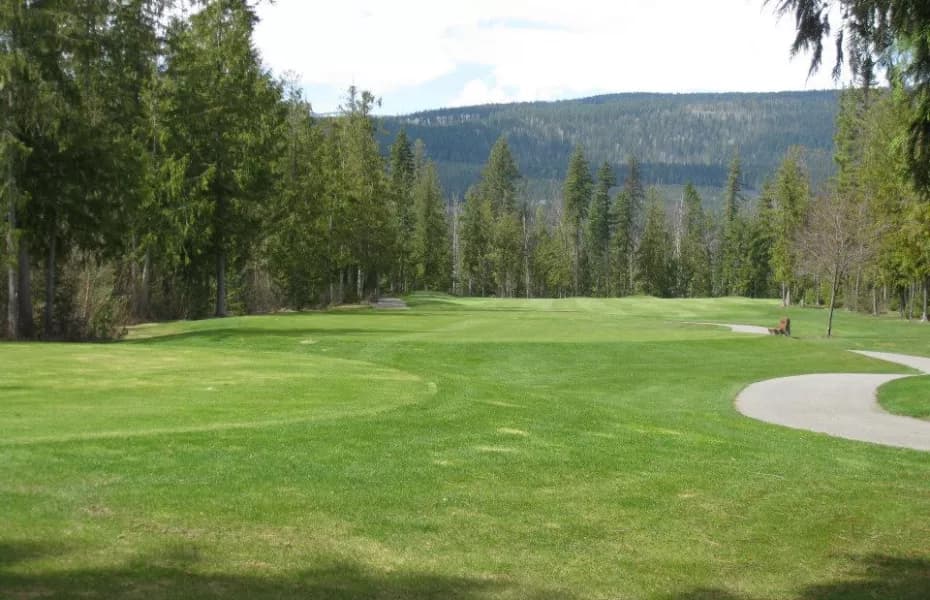 Mabel Lake Golf & Country Club golf course