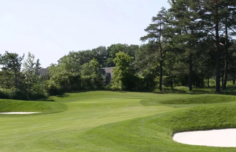 Maple Downs Golf & Country Club — photo 1