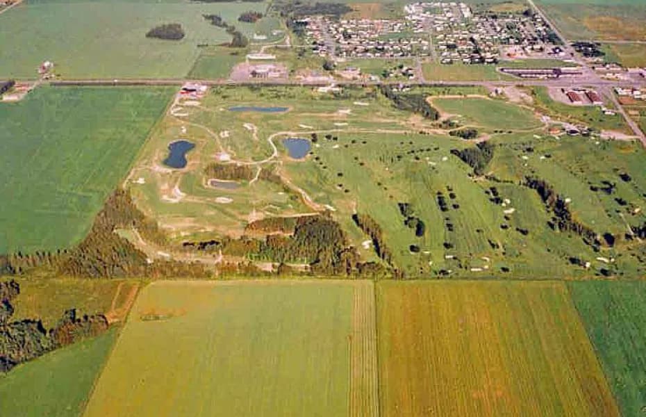 New Liskeard Golf Club — photo 1
