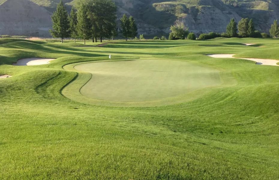 Paradise Canyon Golf Resort golf course in 185 Canyon Blvd W, Lethbridge, Alberta, Canada, T1K 6W5