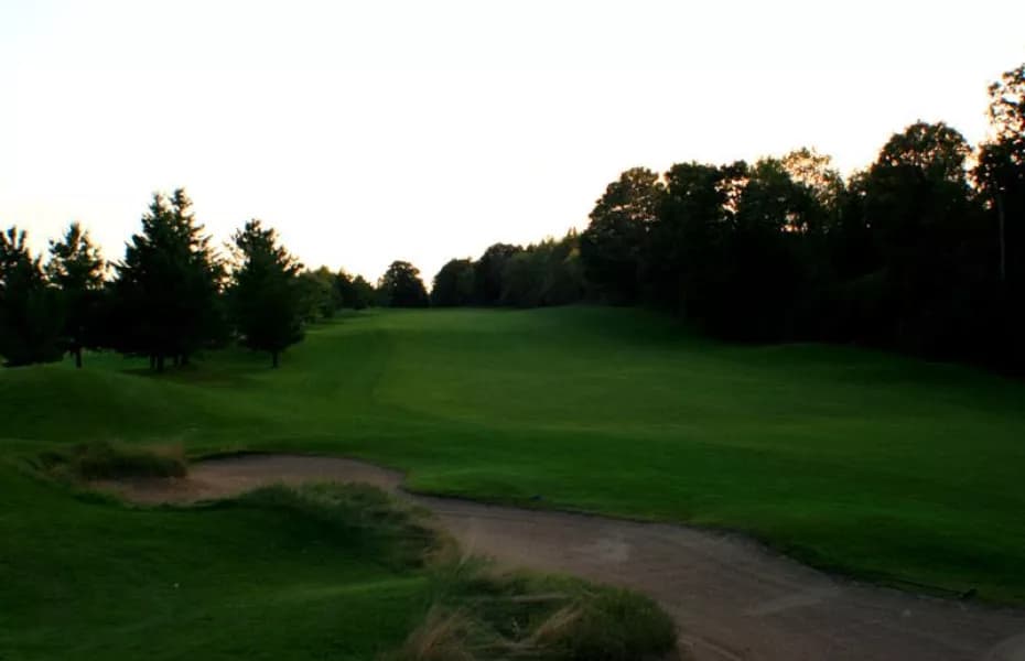 Springfield Golf & Country Club — photo 3