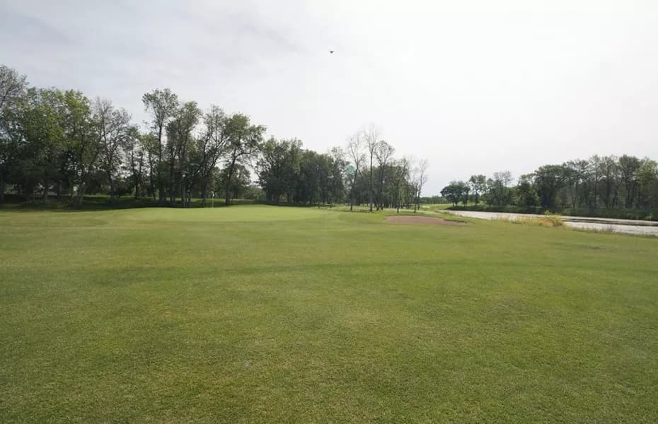 Wheat City Golf Course — photo 1