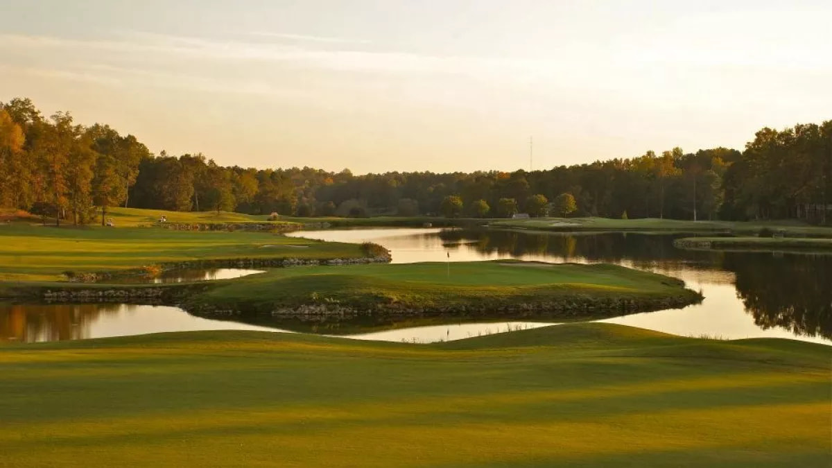 Ford’s Colony Golf Club golf course