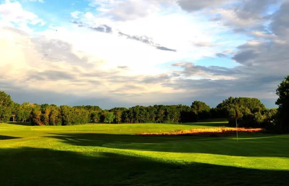 Saskatoon Golf & Country Club golf course