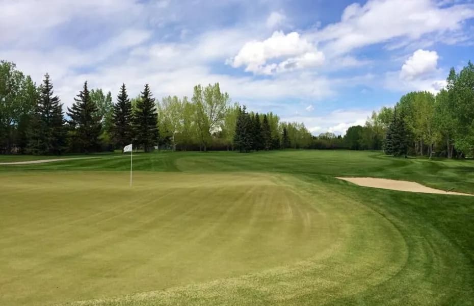 Canyon Meadows Golf & Country Club golf course
