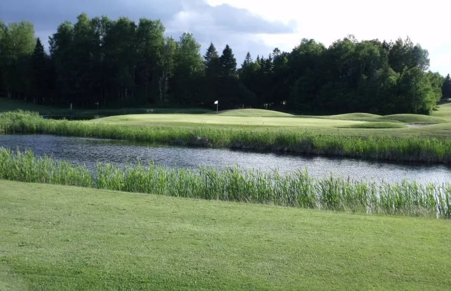 Covered Bridge Golf & Country Club — golf in New Brunswick