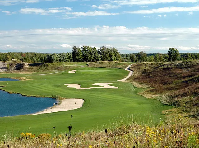 BlackHorse Golf Resort golf course