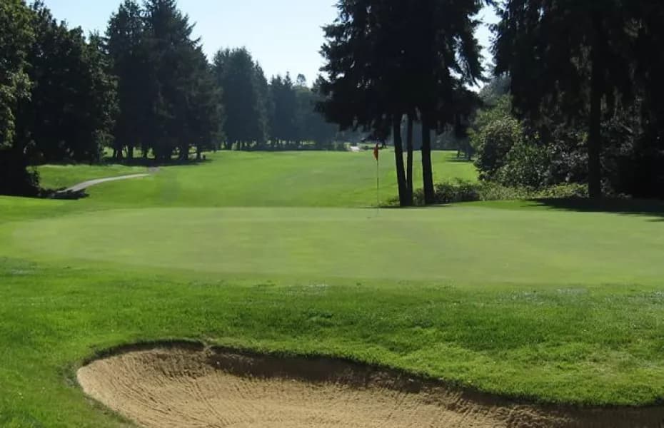 Thames Valley Golf Course - HICKORY golf course